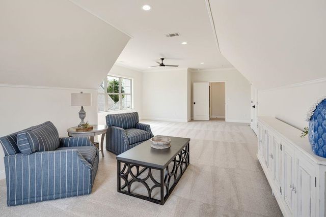 597 CEDAR SHADOWS CIR W, Collierville, TN 38017