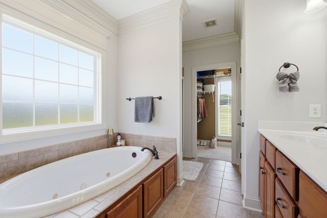6610 Old Zion Rd, Columbia, TN 38401