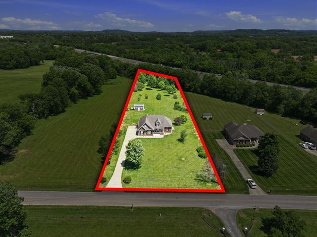 6610 Old Zion Rd, Columbia, TN 38401