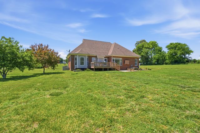 6610 Old Zion Rd, Columbia, TN 38401