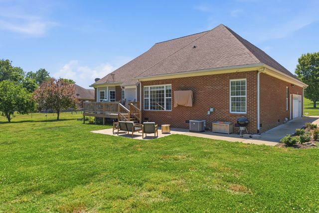 6610 Old Zion Rd, Columbia, TN 38401