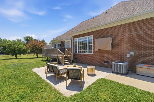 6610 Old Zion Rd, Columbia, TN 38401