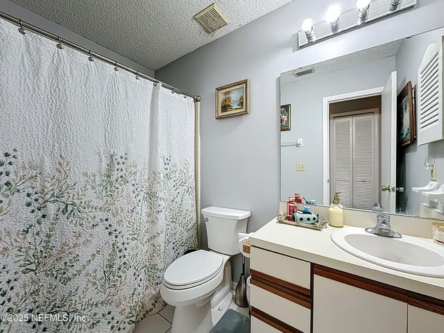 4158 HANGING MOSS Court, Jacksonville, FL 32257
