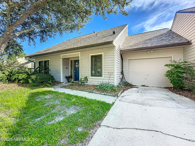 4158 HANGING MOSS Court, Jacksonville, FL 32257