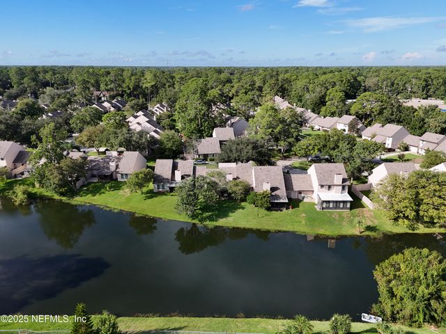 4158 HANGING MOSS Court, Jacksonville, FL 32257