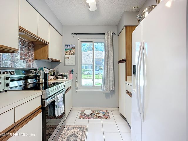 4158 HANGING MOSS Court, Jacksonville, FL 32257