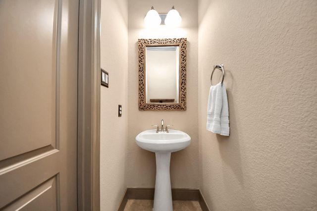 67 Azure Lake Court, Katy, TX 77494