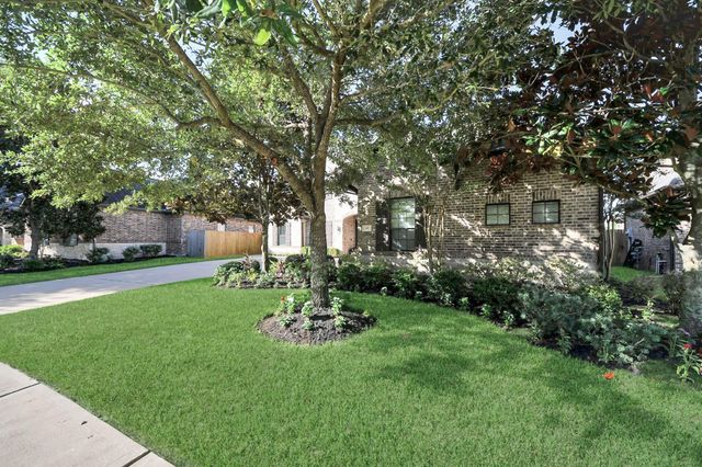 67 Azure Lake Court, Katy, TX 77494