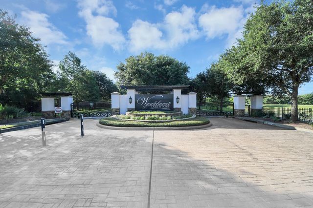 67 Azure Lake Court, Katy, TX 77494