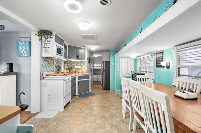 6001 - 5542 S Kings Hwy., Myrtle Beach, SC 29575