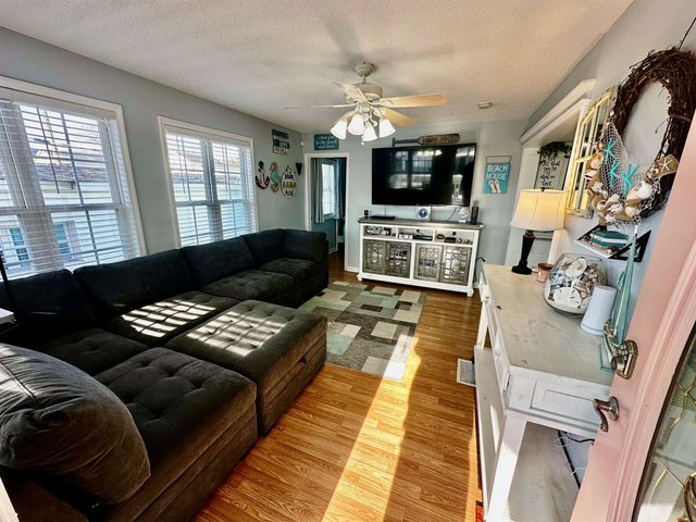 6001 - 5542 S Kings Hwy., Myrtle Beach, SC 29575