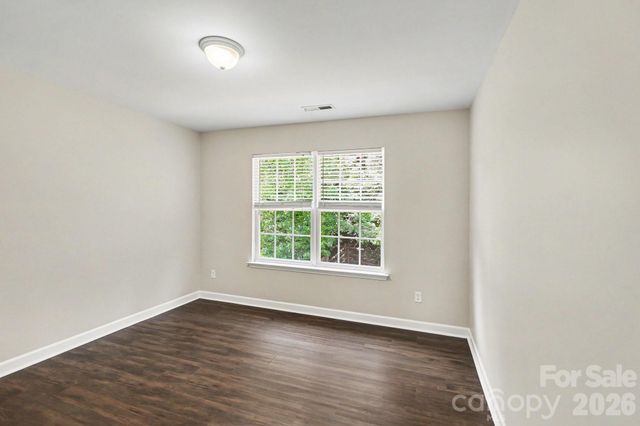 8539 Suttonview Drive, Charlotte, NC 28269