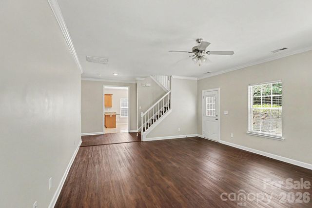 8539 Suttonview Drive, Charlotte, NC 28269