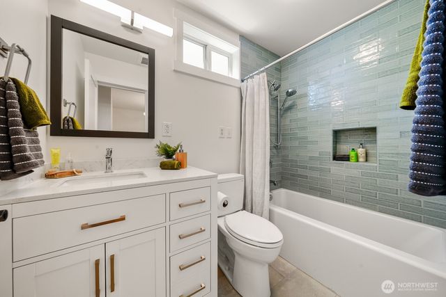 11720 Evanston Avenue N, Seattle, WA 98133
