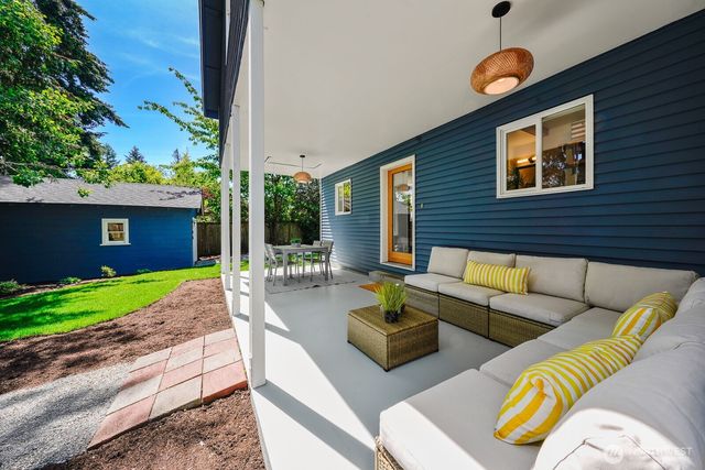 11720 Evanston Avenue N, Seattle, WA 98133