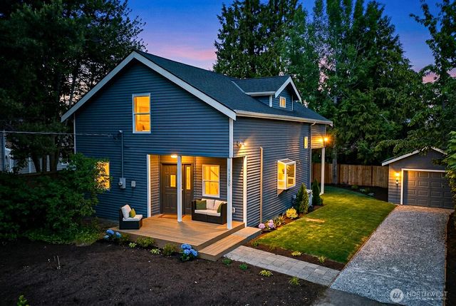 11720 Evanston Avenue N, Seattle, WA 98133