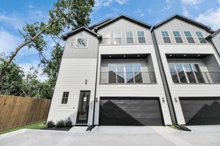 2424 Harrington Street, Houston, TX 77026