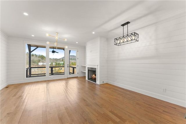 35 Cottonwood Street, Clayton, GA 30525