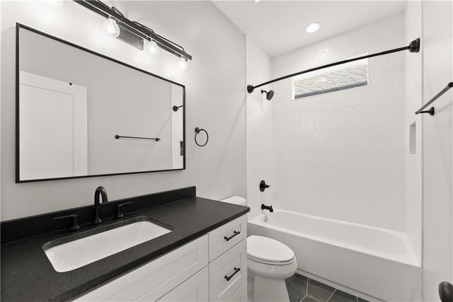 35 Cottonwood Street, Clayton, GA 30525