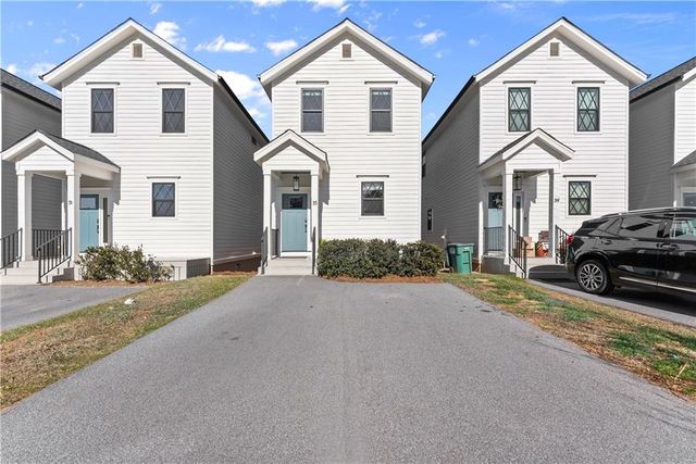 35 Cottonwood Street, Clayton, GA 30525