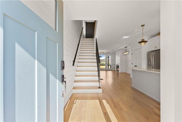 35 Cottonwood Street, Clayton, GA 30525