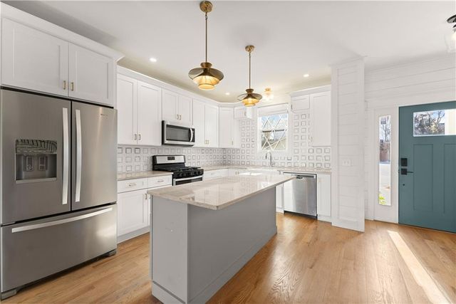 35 Cottonwood Street, Clayton, GA 30525