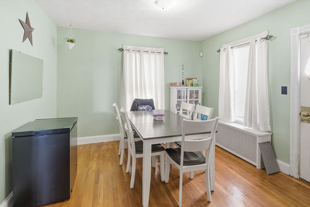 83 4th Ave, Woonsocket, RI 02895