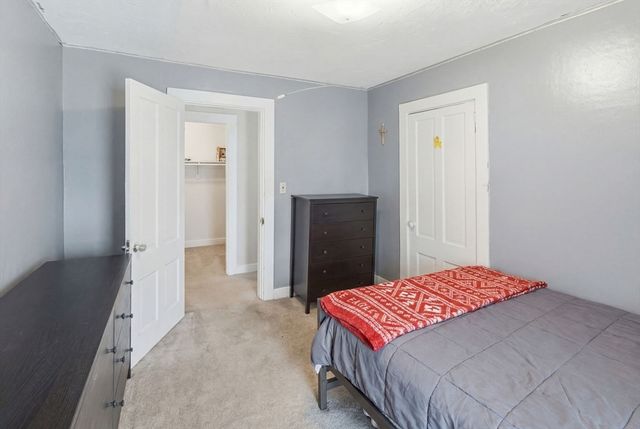 83 4th Ave, Woonsocket, RI 02895