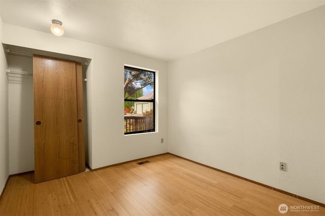 13014 SE 279th Place, Kent, WA 98030
