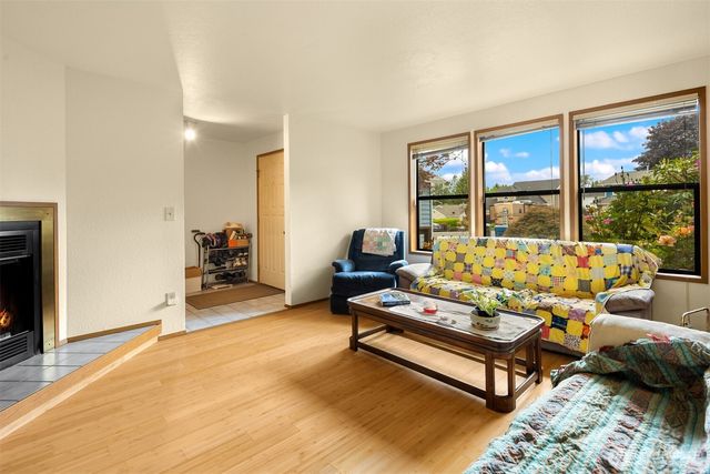 13014 SE 279th Place, Kent, WA 98030
