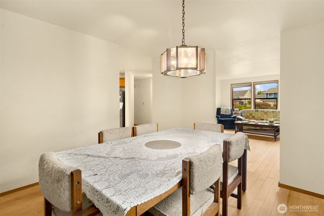 13014 SE 279th Place, Kent, WA 98030