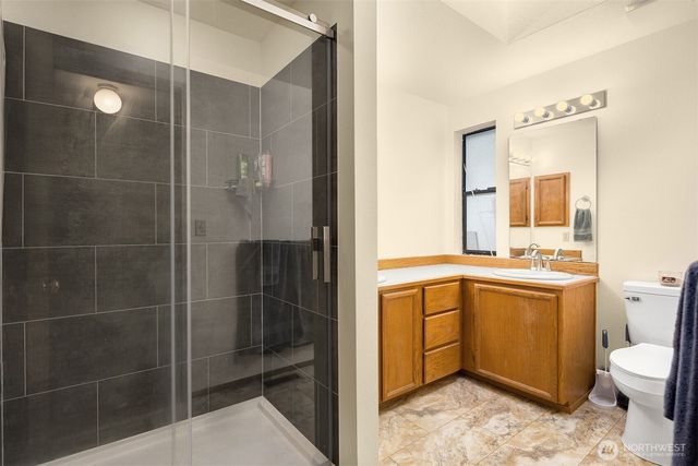 13014 SE 279th Place, Kent, WA 98030