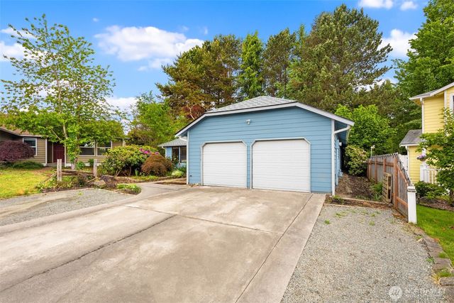 13014 SE 279th Place, Kent, WA 98030