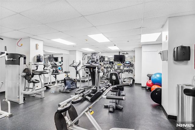 6600 Boulevard East 22J, West New York, NJ 07093