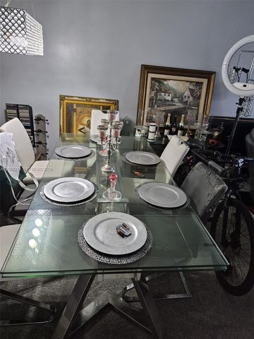8010 Hampton Boulevard 301, North Lauderdale, FL 33068