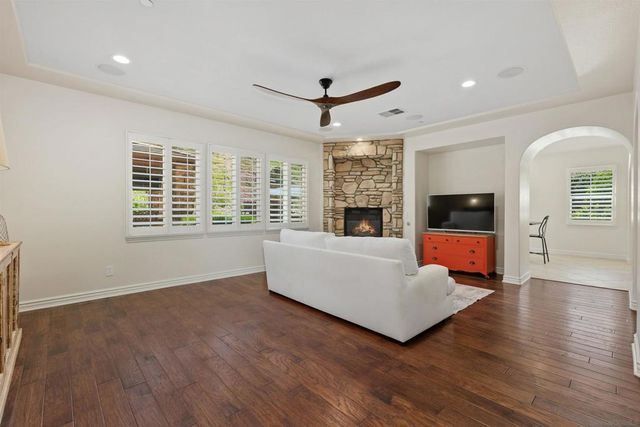 365 Charles Swisher Ct, Fallbrook, CA 92028
