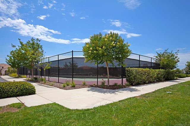 365 Charles Swisher Ct, Fallbrook, CA 92028