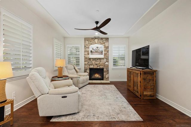 365 Charles Swisher Ct, Fallbrook, CA 92028