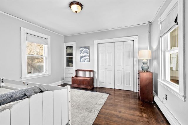 14-16 Cottage Pl 14, Newton, MA 02465