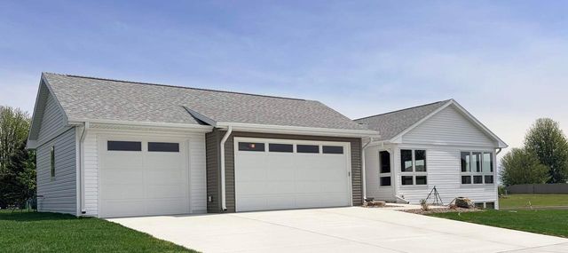 772 N Waveland Road, Janesville, WI 53548