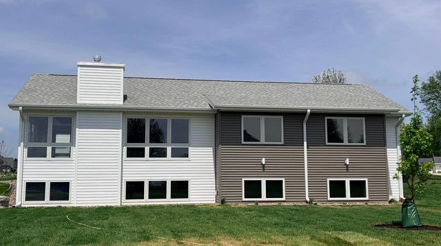 772 N Waveland Road, Janesville, WI 53548