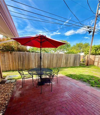 8201 120TH STREET, Seminole, FL 33772