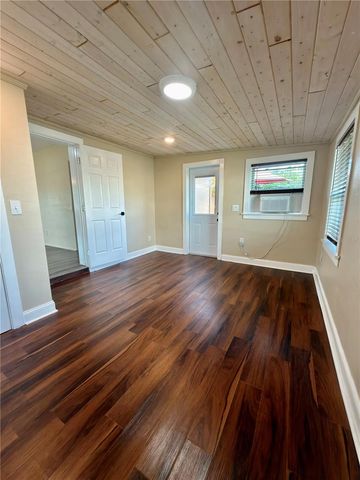 8201 120TH STREET, Seminole, FL 33772