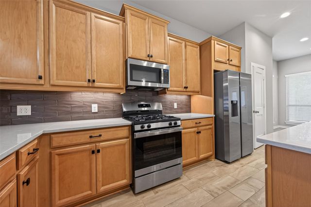 516 Shine Court, Montgomery, TX 77316