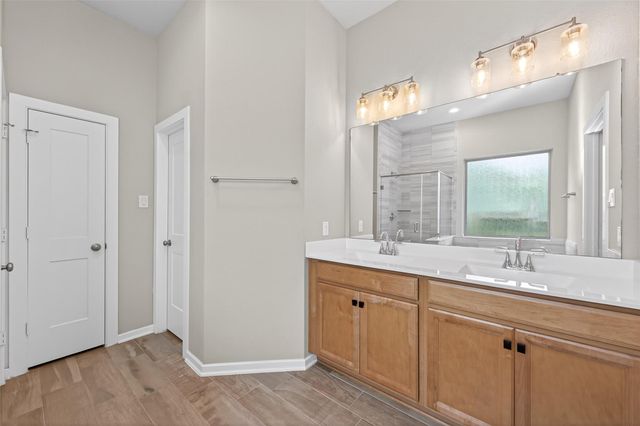 516 Shine Court, Montgomery, TX 77316