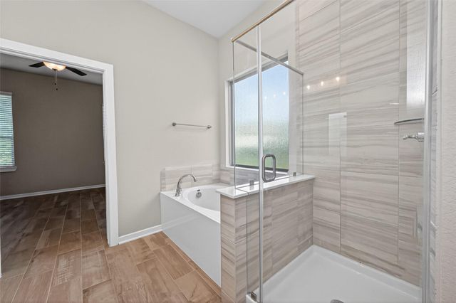 516 Shine Court, Montgomery, TX 77316