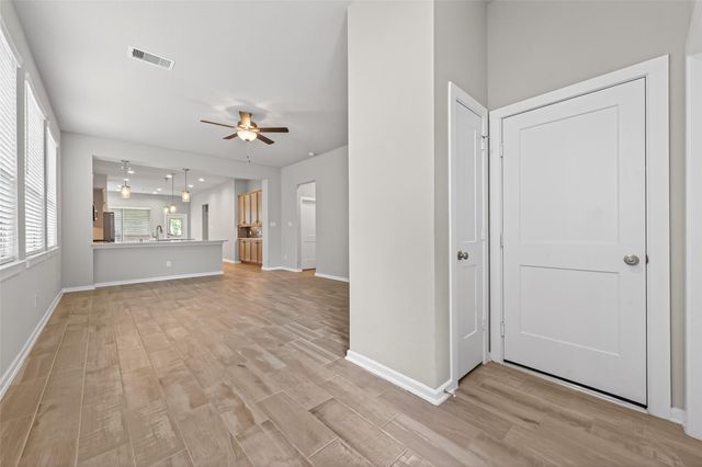 516 Shine Court, Montgomery, TX 77316