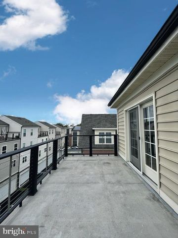 169 KANDINSKY LOOP, Silver Spring, MD 20906