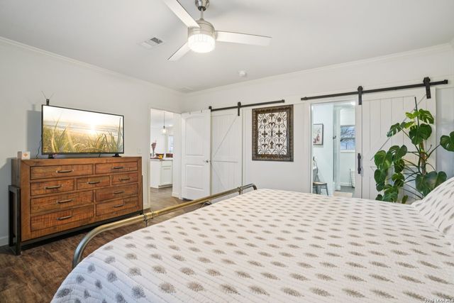 1170 Atascosa County Road 101, Floresville, TX 78114