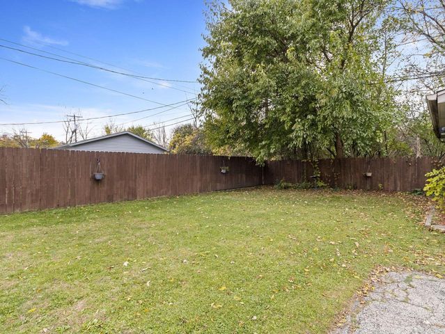 3202 Meachem ROAD, Mount Pleasant, WI 53405